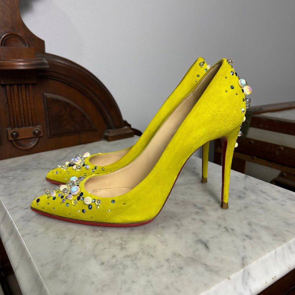 Christian Louboutin Candidate 100 Cubiste Chartreuse Suede size 38.5 Strass
